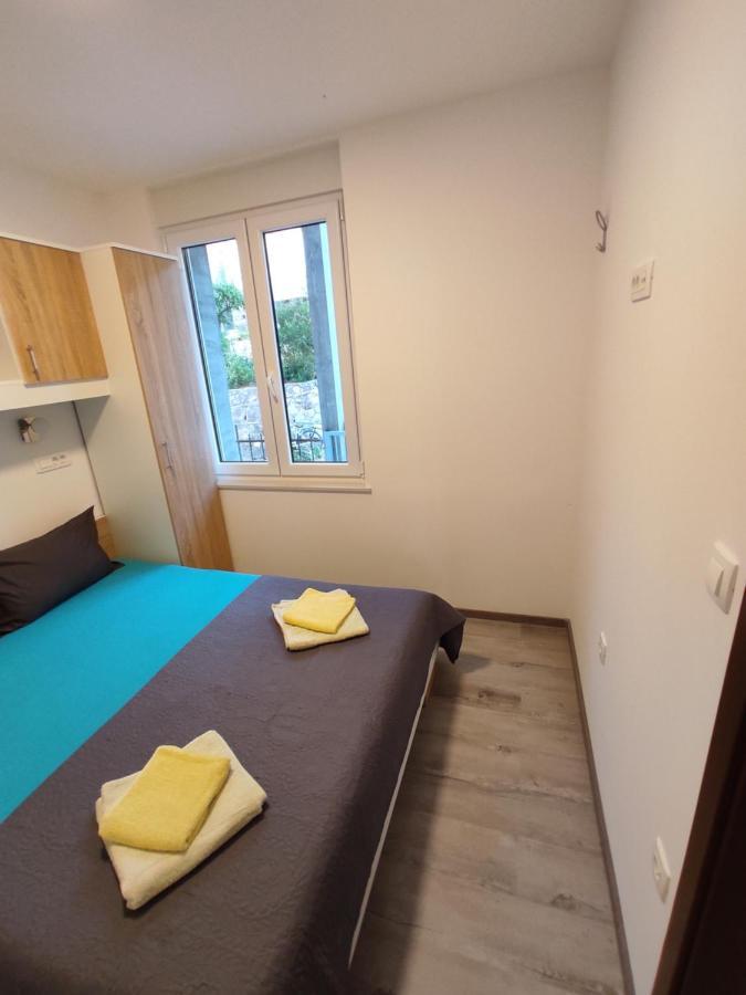 Apartment Ravnice Omiš Exteriér fotografie