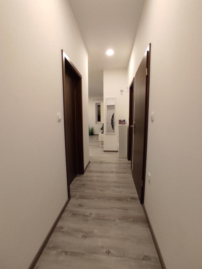 Apartment Ravnice Omiš Exteriér fotografie