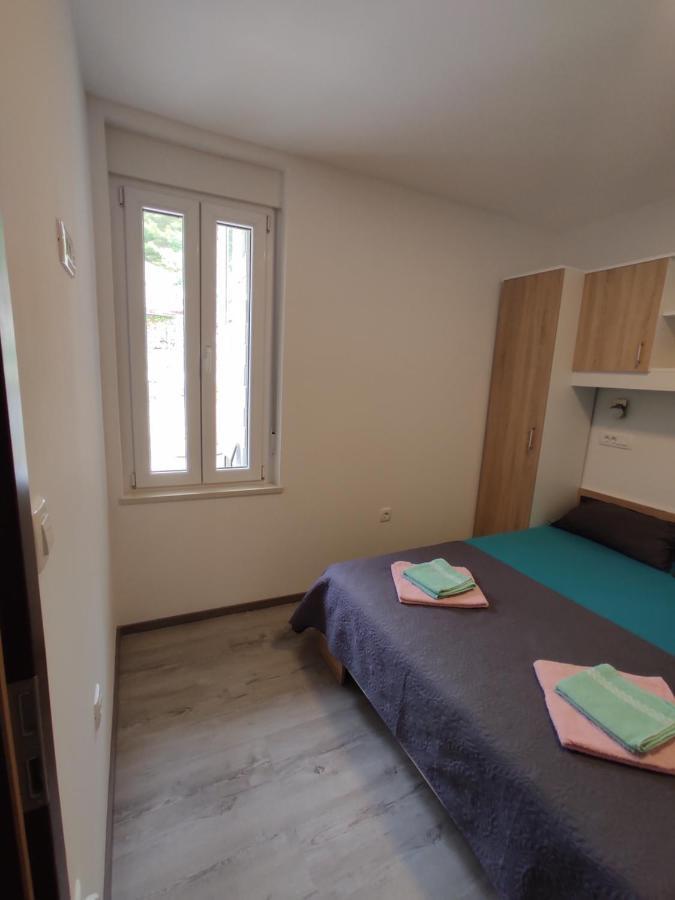 Apartment Ravnice Omiš Exteriér fotografie