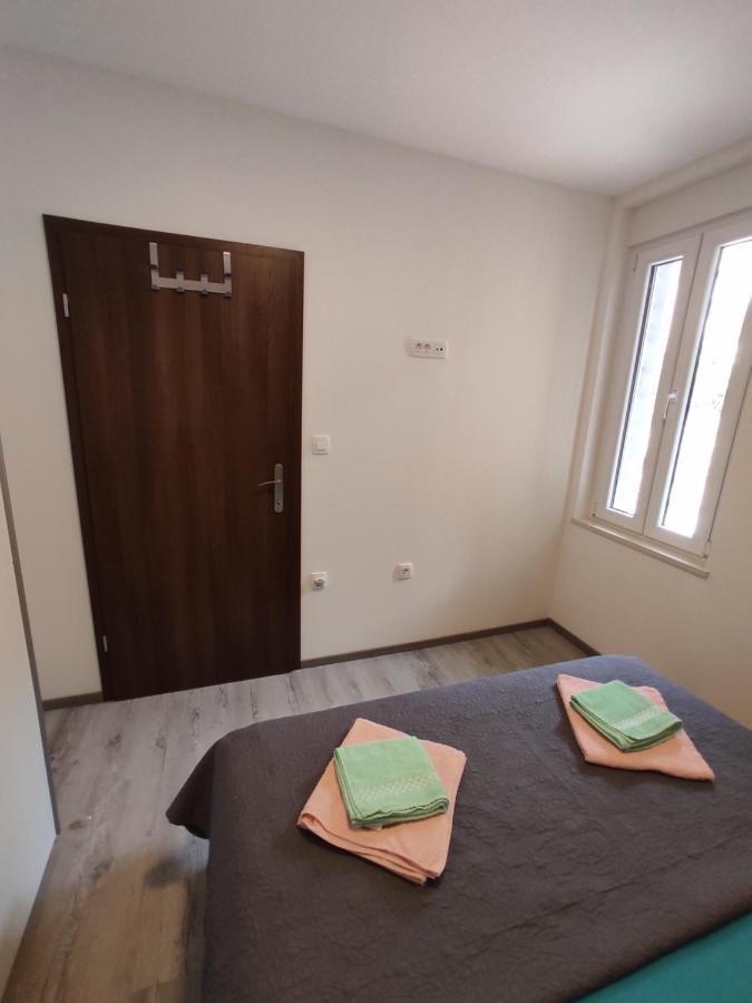 Apartment Ravnice Omiš Exteriér fotografie